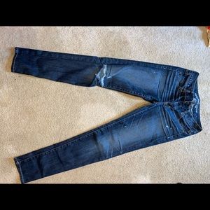 American Eagle ripped jeans!